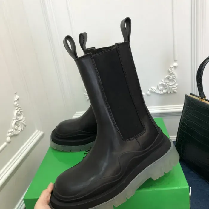 Bv Boots, alternate view
