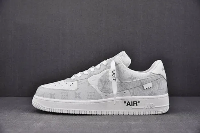 Nike Air Force 1, alternate view