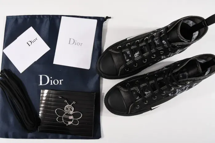 Dior Sneaker, alternate view