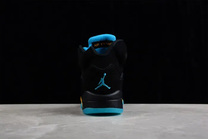 Air Jordan 5 "Aqua" Dd0587-047, alternate view