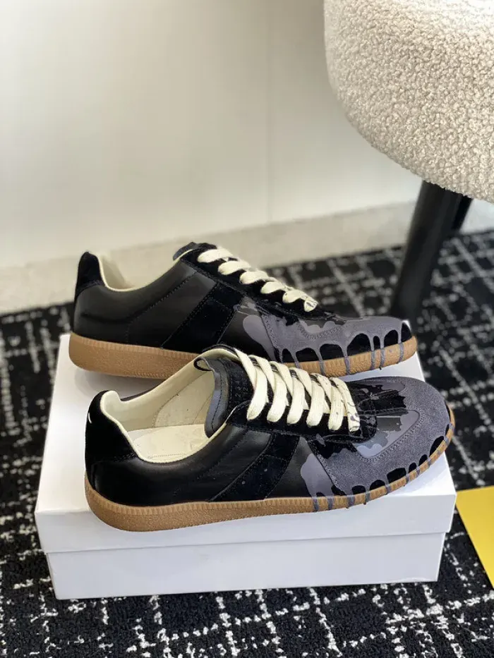 Maison Margiela Sneaker, alternate view