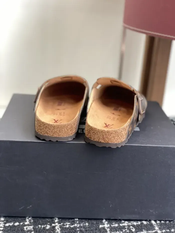 Louis Vuitton Sandal, alternate view