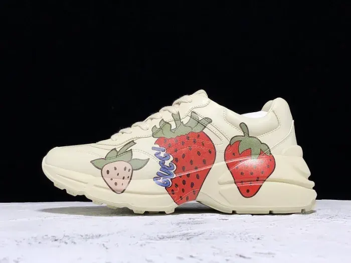 Gui Sneaker