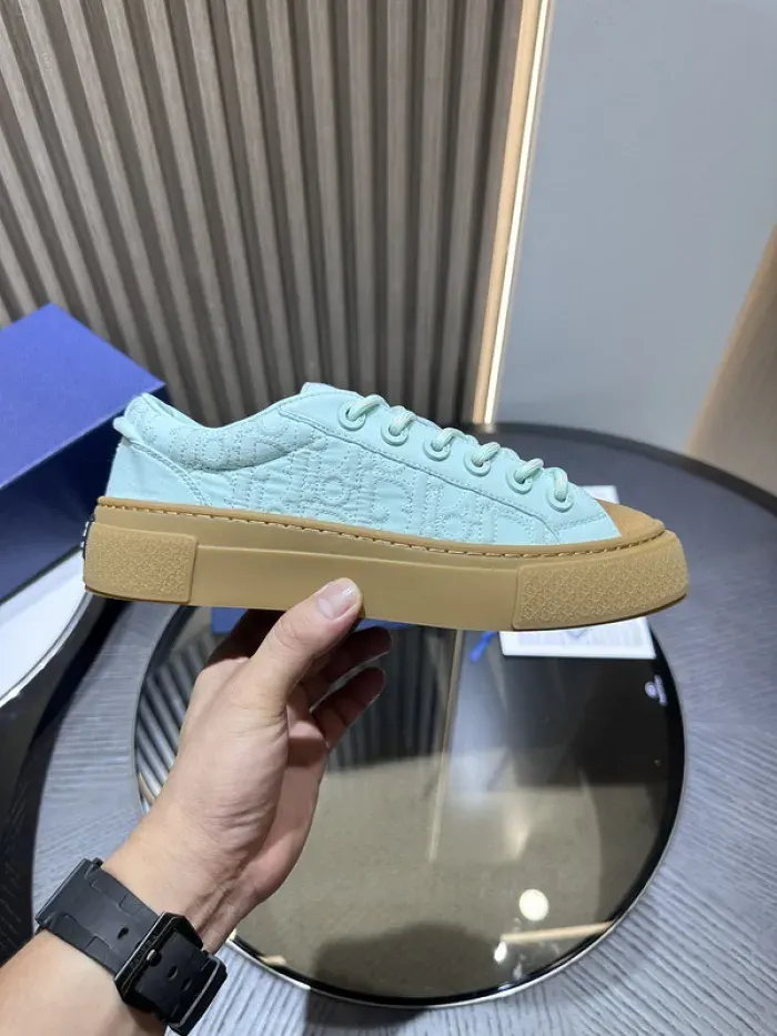 Dior Sneaker