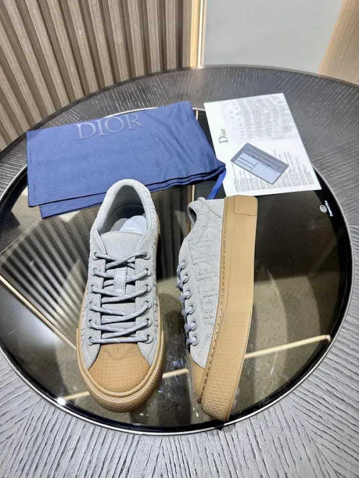 Dior Sneaker