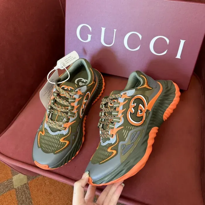 Gui Sneaker