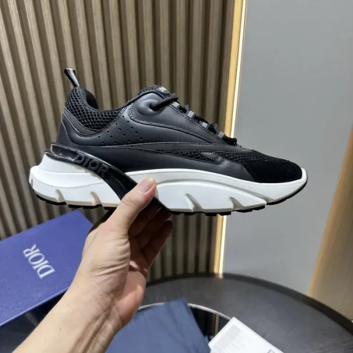 Dior Sneaker