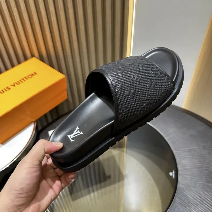 Louis Vuitton Sandal, alternate view