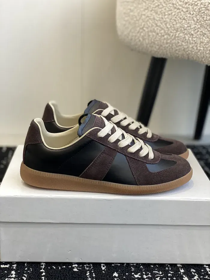 Maison Margiela Sneaker, alternate view
