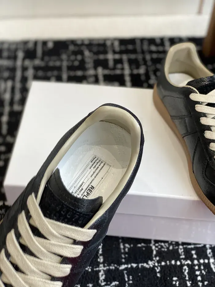 Maison Margiela Sneaker, alternate view