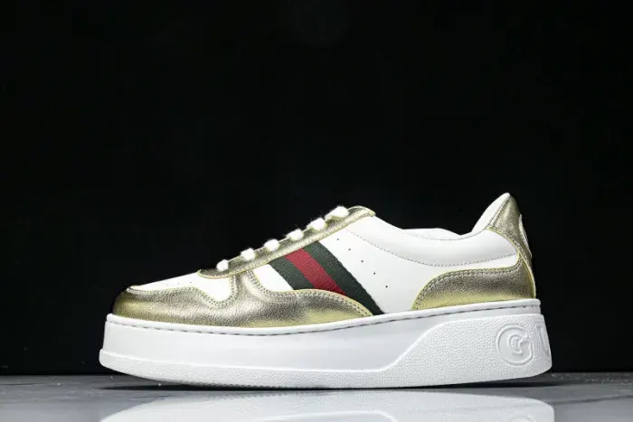 Gui Sneaker
