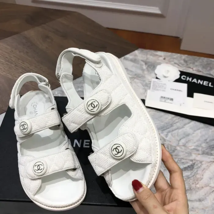 Cn Sandal, alternate view