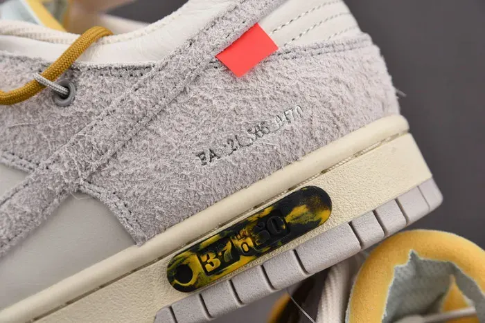 Off-White X Dunk Low 'Lot 37 Of 50' Dj0950-105, alternate view