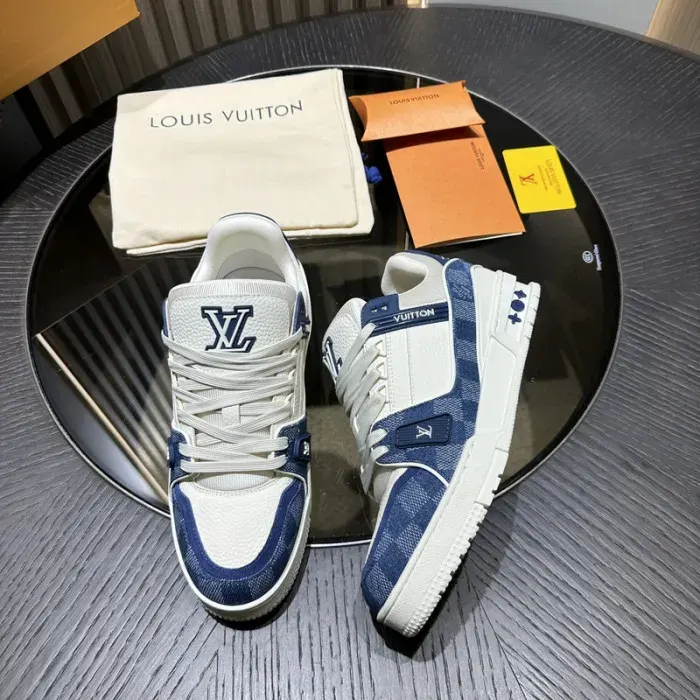 Louis Vuitton Sneaker
