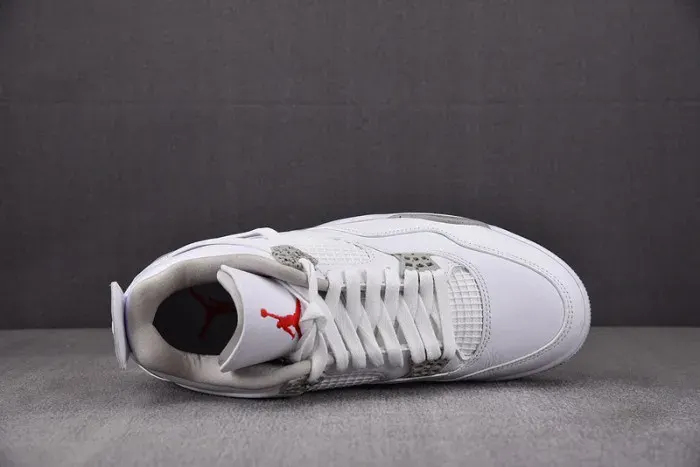 Air Jordan 4 “White Oreo” Ct8527-100, alternate view