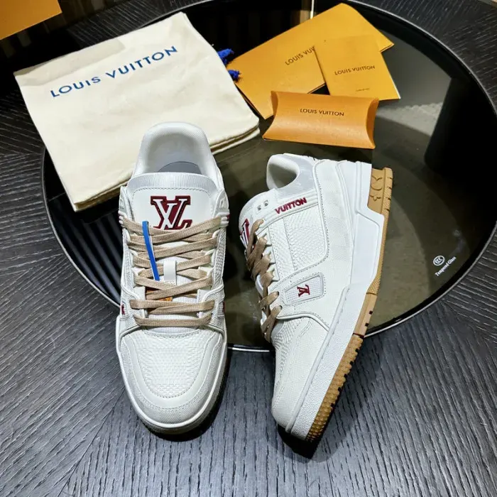 Louis Vuitton Sneaker