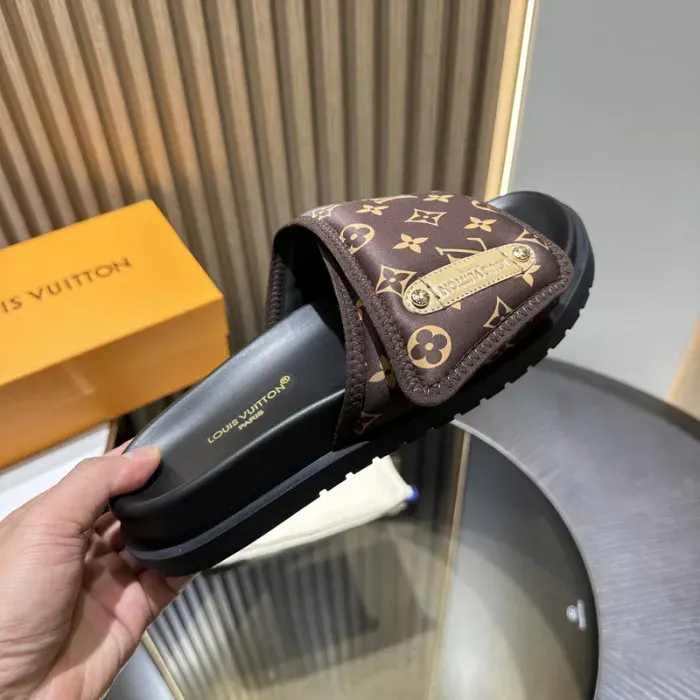 Louis Vuitton Sandal, alternate view