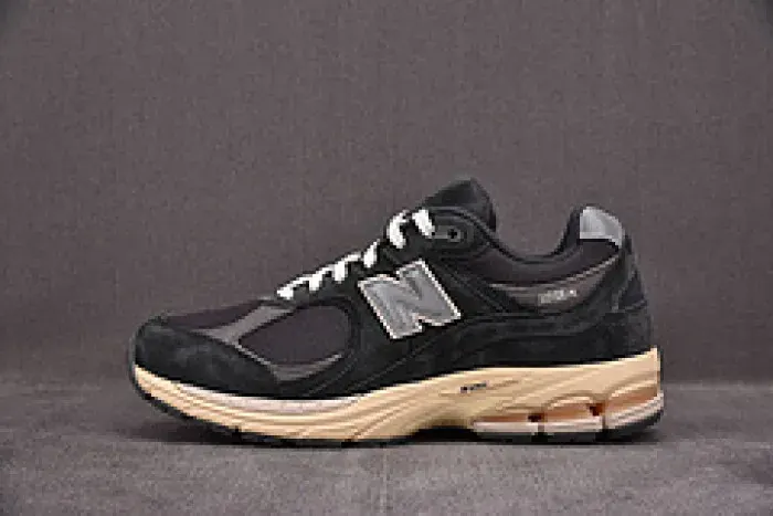 New Balance Sneaker