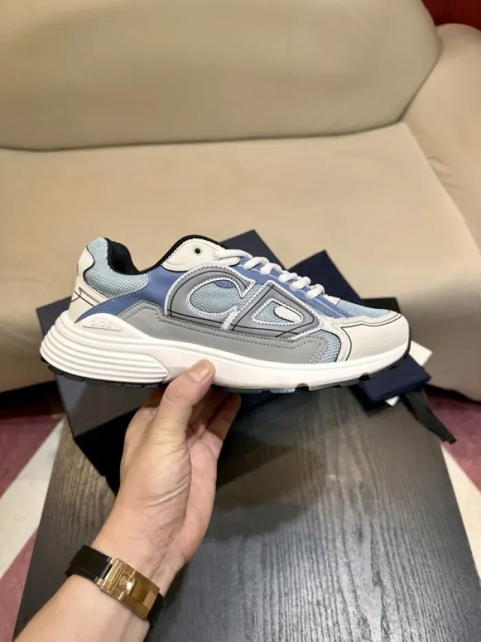 Dior Sneaker