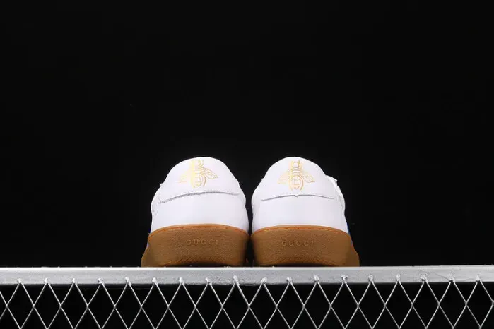 Gui Sneaker, alternate view