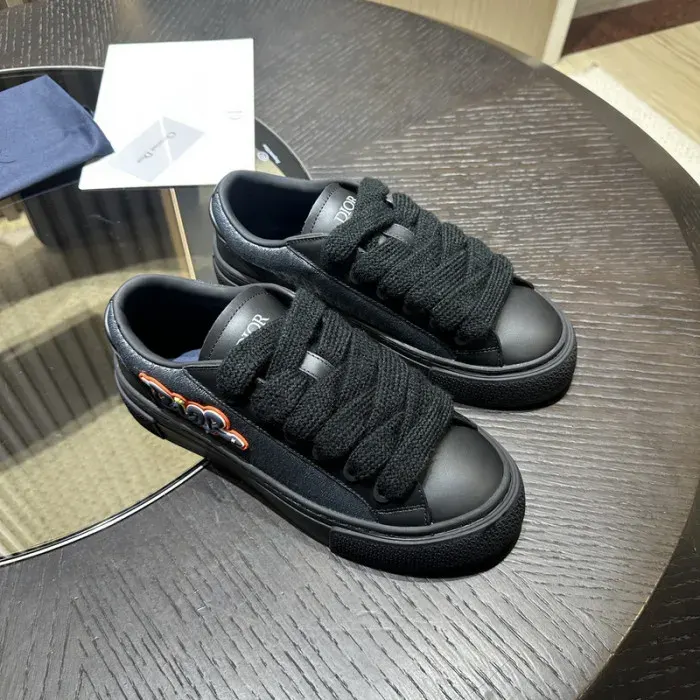 Dior Sneaker, alternate view