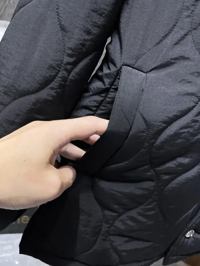 Chrome Hearts, alternate view