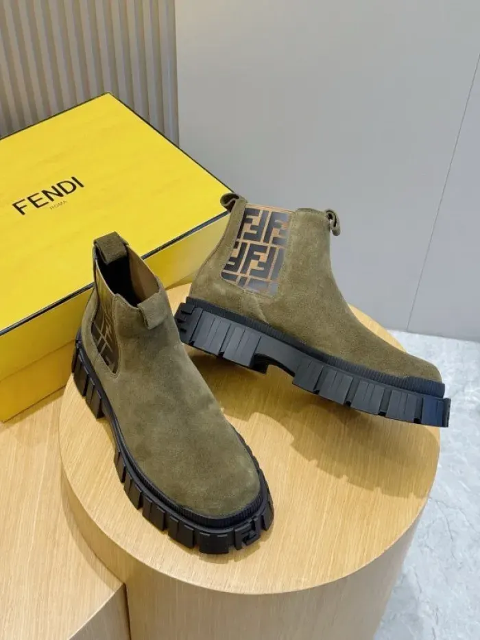 Fend1 Boots, alternate view