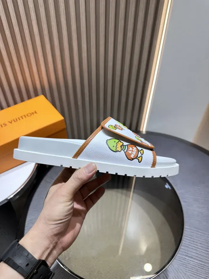 Louis Vuitton Sandal, alternate view