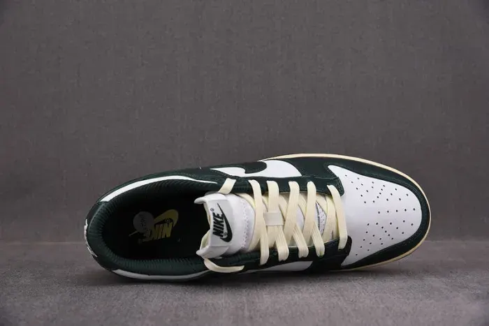 Nike Dunk Low “Vintage Green”-Dq8580-100, alternate view