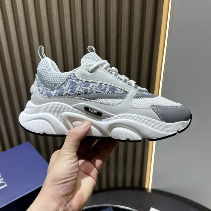 Dior Sneaker