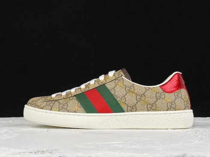 Gui Sneaker