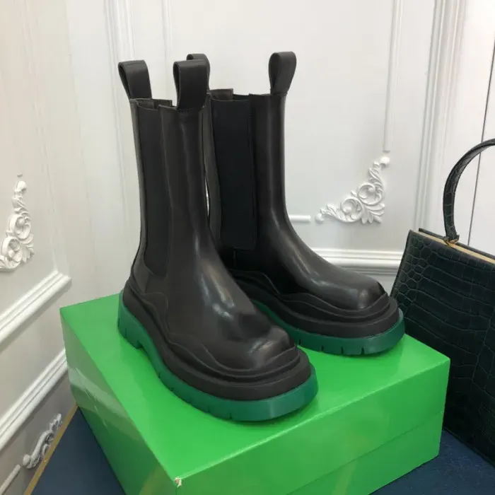 Bv Boots, alternate view