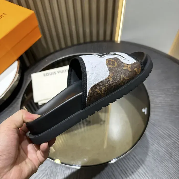 Louis Vuitton Sandal, alternate view
