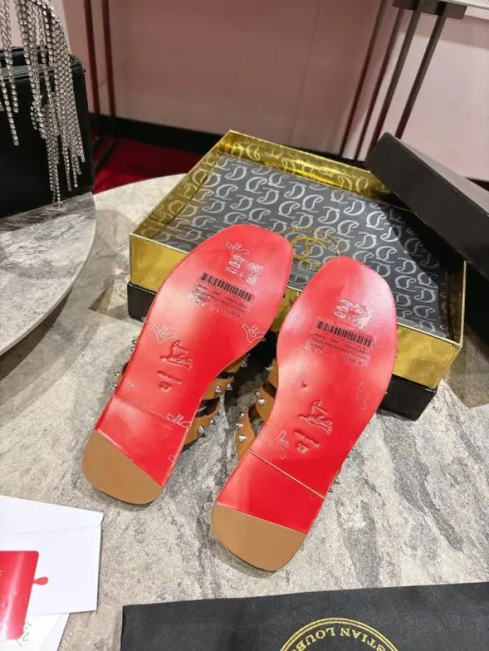 Cl Sandal, alternate view