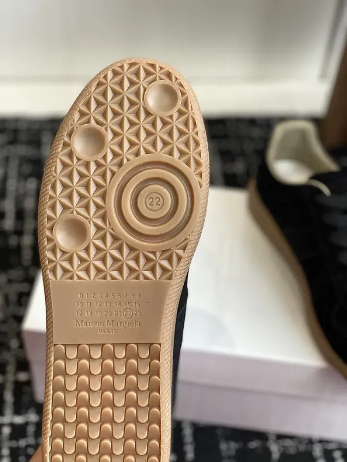 Maison Margiela Sneaker, alternate view