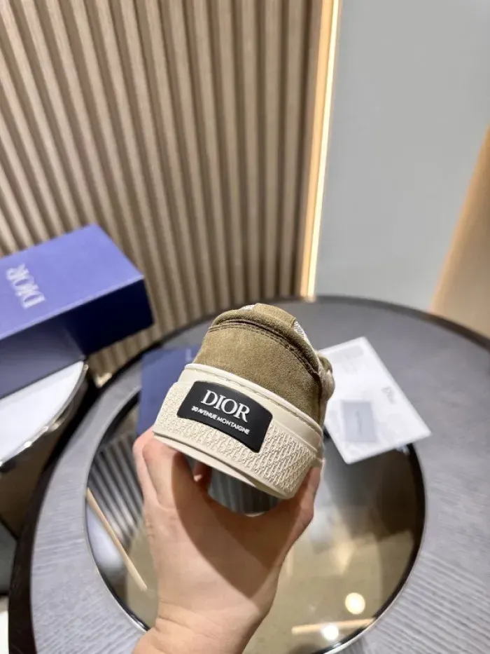 Dior Sneaker, alternate view