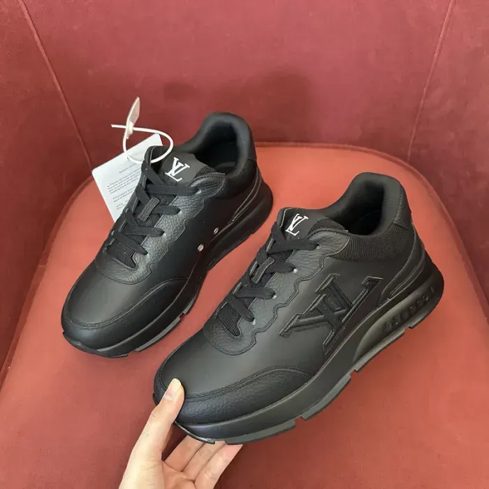 Louis Vuitton Sneaker