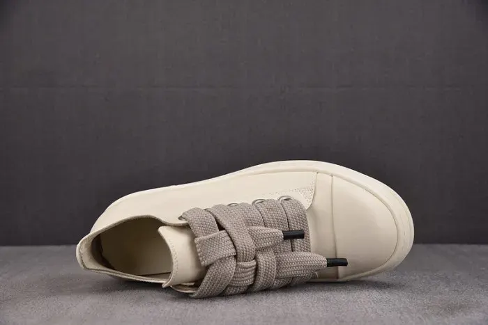 Rick Owens, alternate view