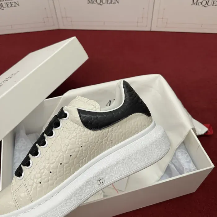 Alexander McQueen Sneaker, alternate view