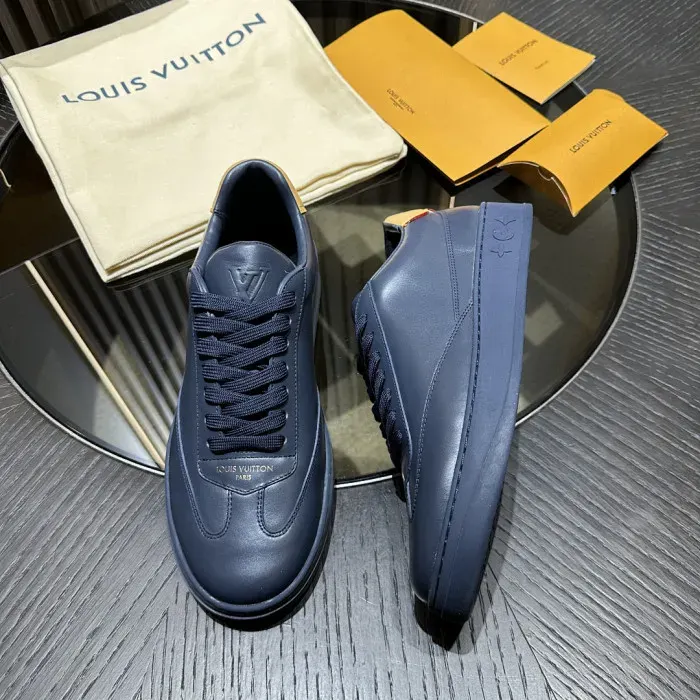 Louis Vuitton Sneaker
