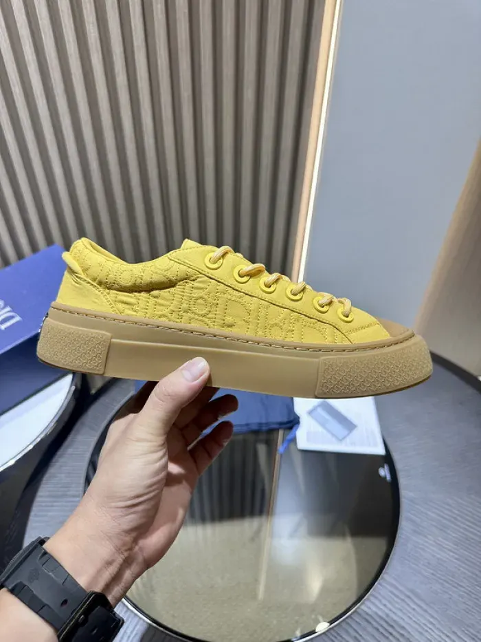 Dior Sneaker, alternate view