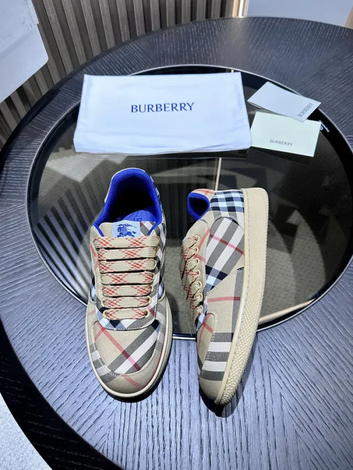 Bub Sneaker