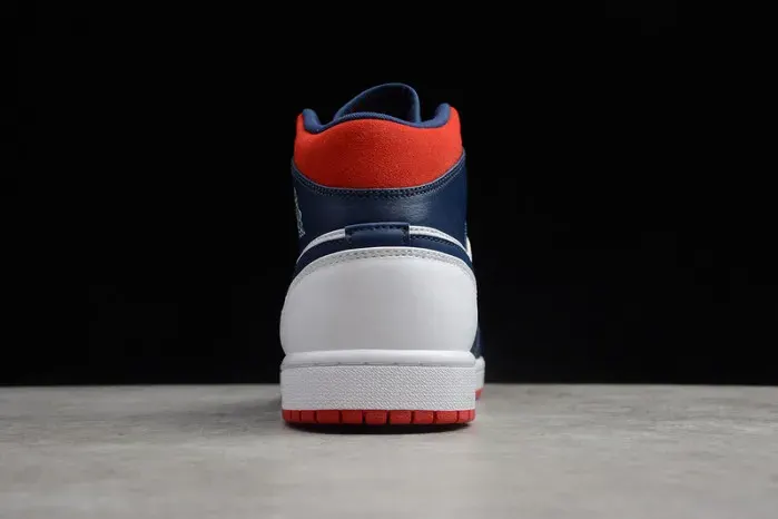 Air Jordan 1 Mid Se ‘Usa’ 852542-104, alternate view