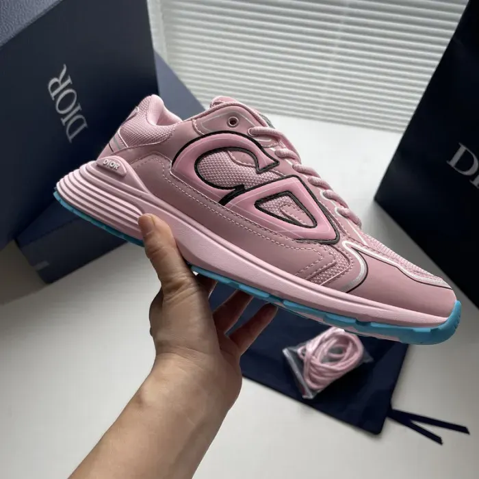 Dior Sneaker