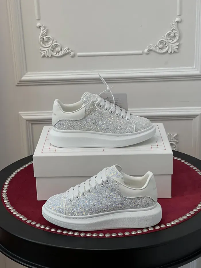 Alexander McQueen Sneaker