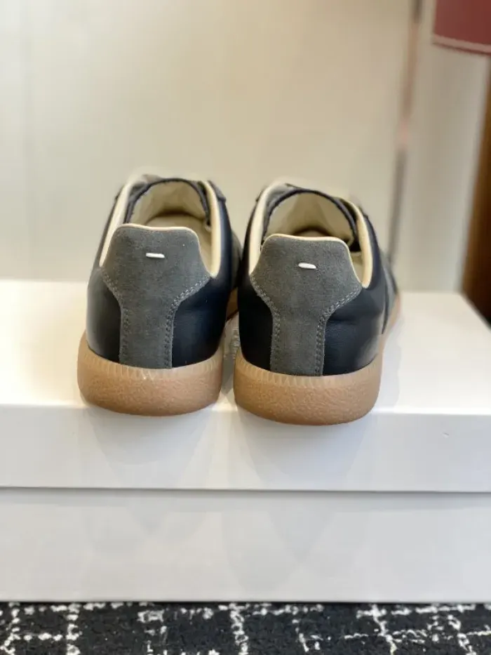 Maison Margiela Sneaker, alternate view