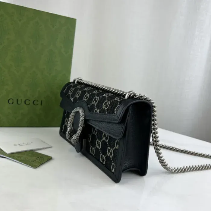 Gui Bag, alternate view