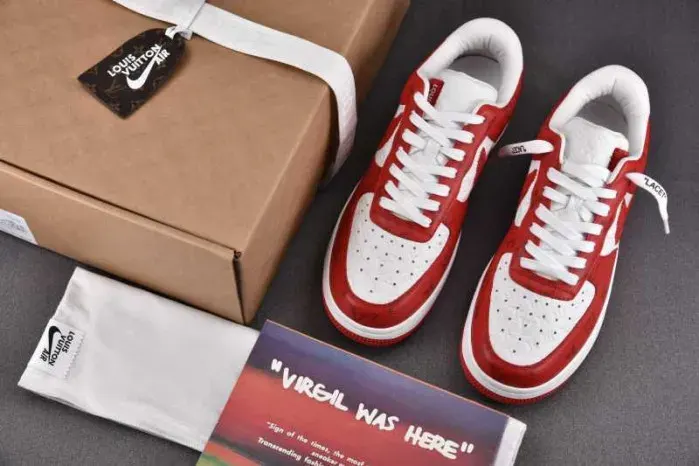 Nike Air Force 1, alternate view