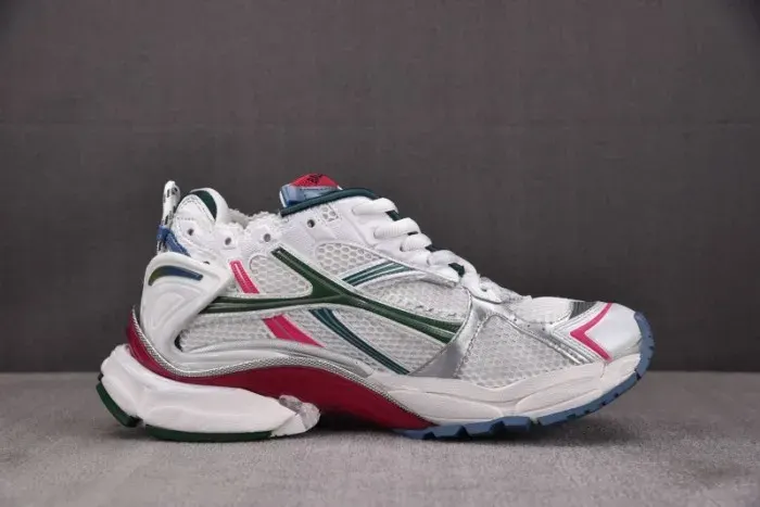 Balenciaga Sneaker, alternate view