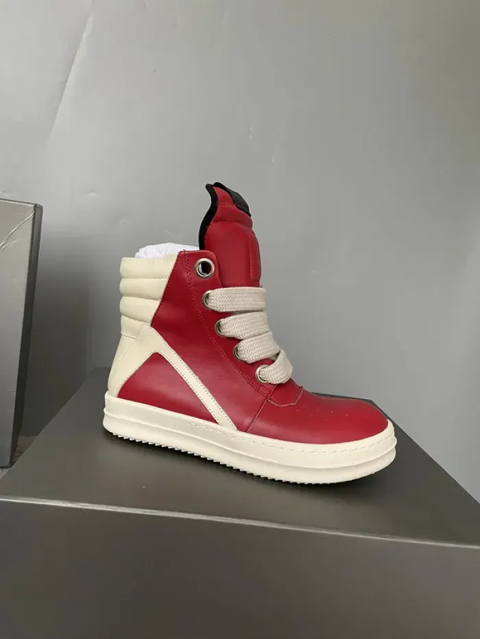 Rick Owens, alternate view